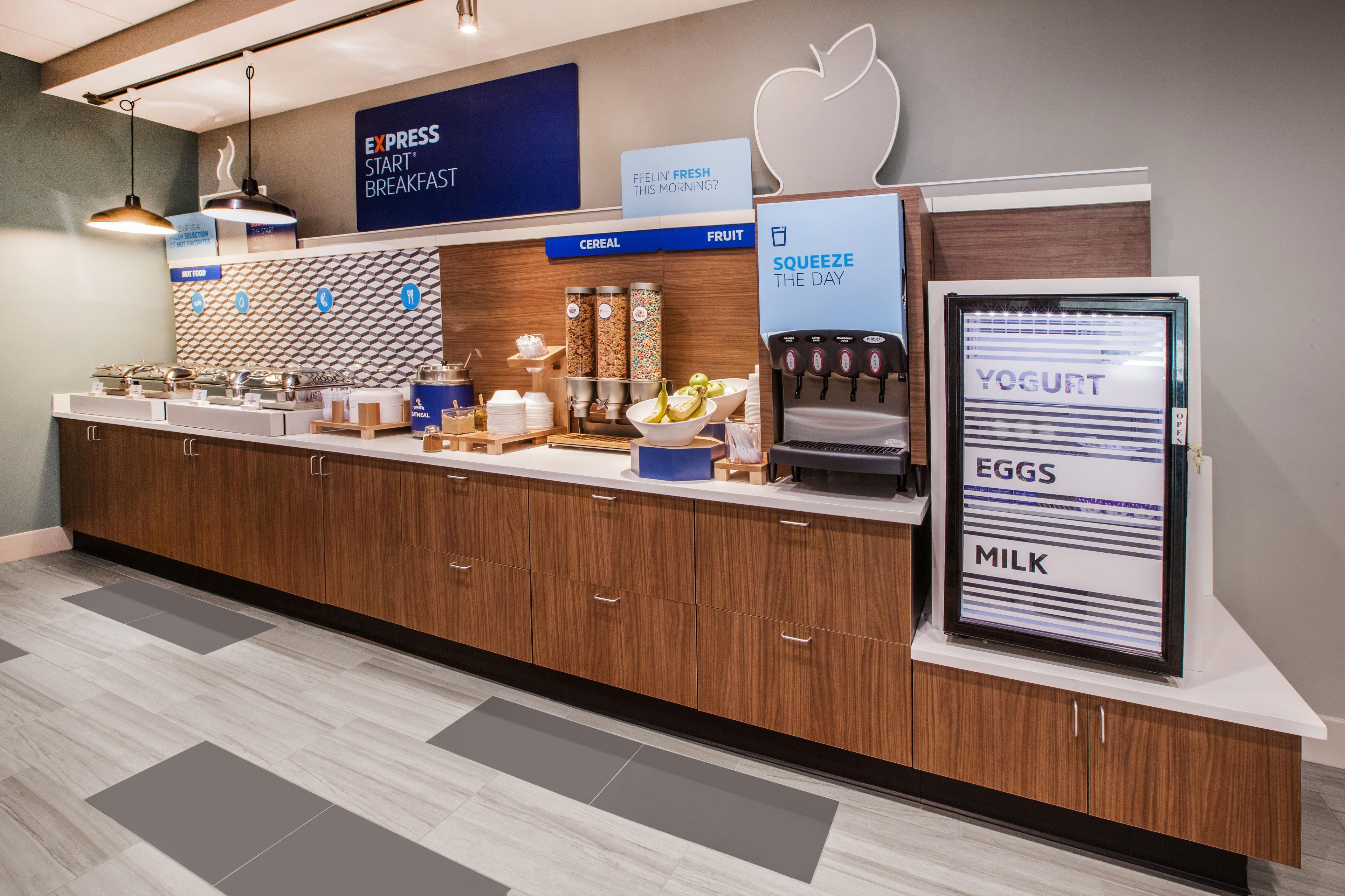 Holiday Inn Express Hotel & Suites London By Ihg Luaran gambar