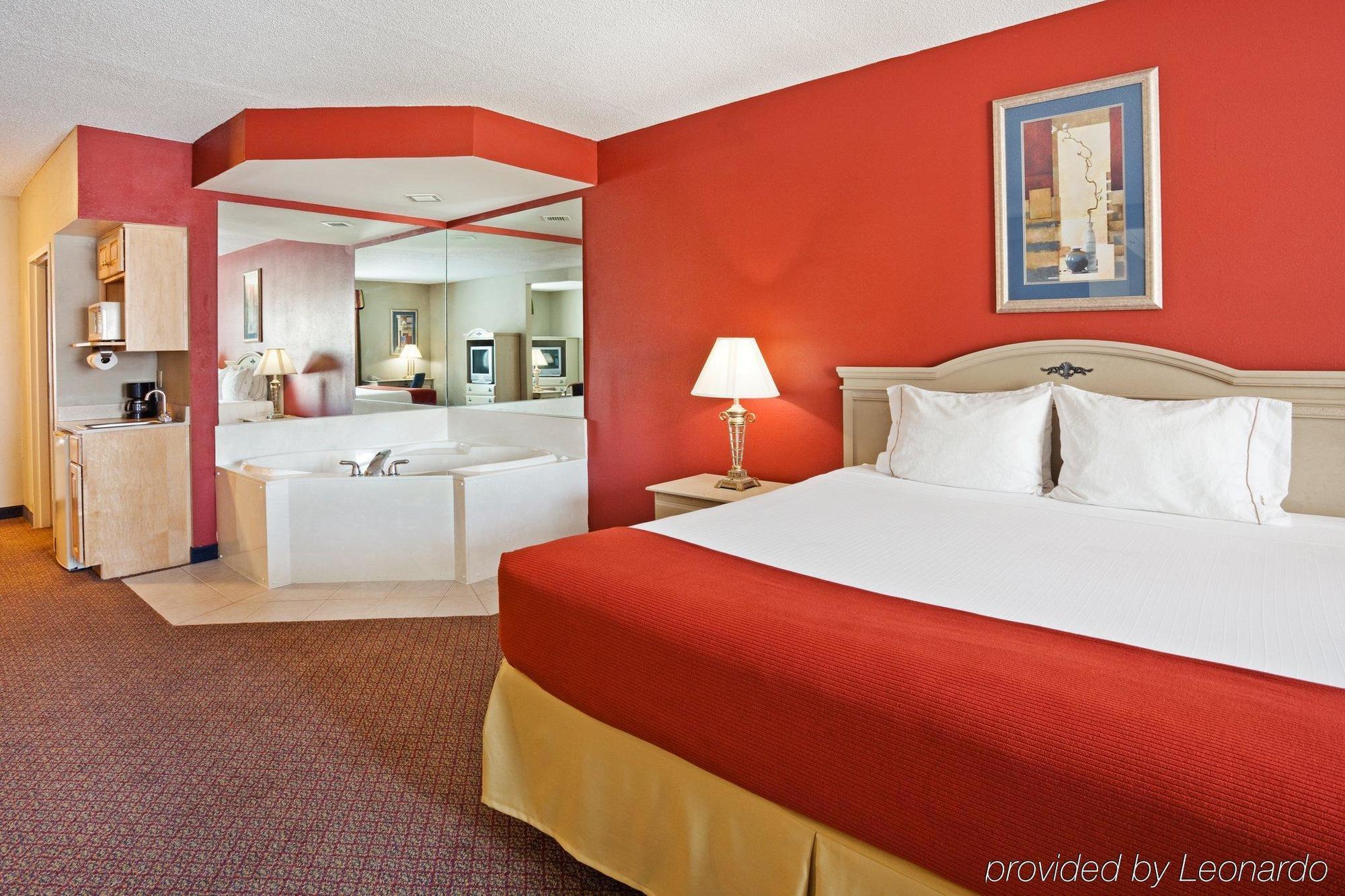 Holiday Inn Express Hotel & Suites London By Ihg Bilik gambar