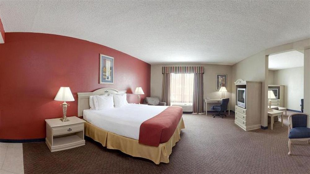 Holiday Inn Express Hotel & Suites London By Ihg Luaran gambar